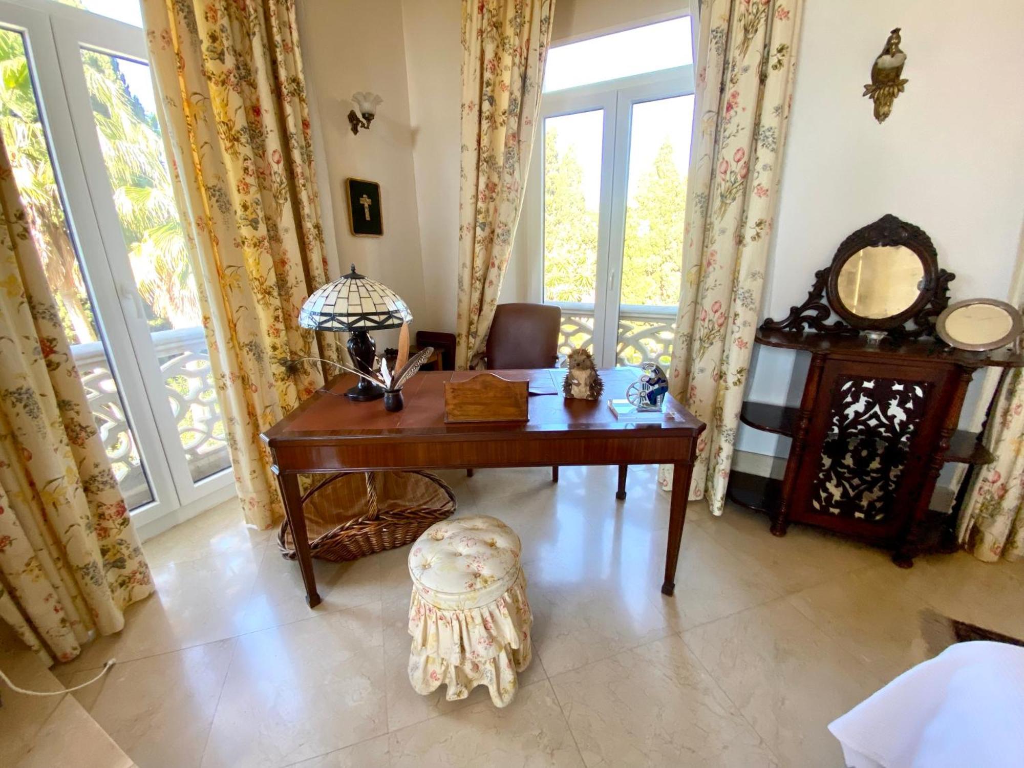 Superior Suite with Sea View,1537739677:JPEG